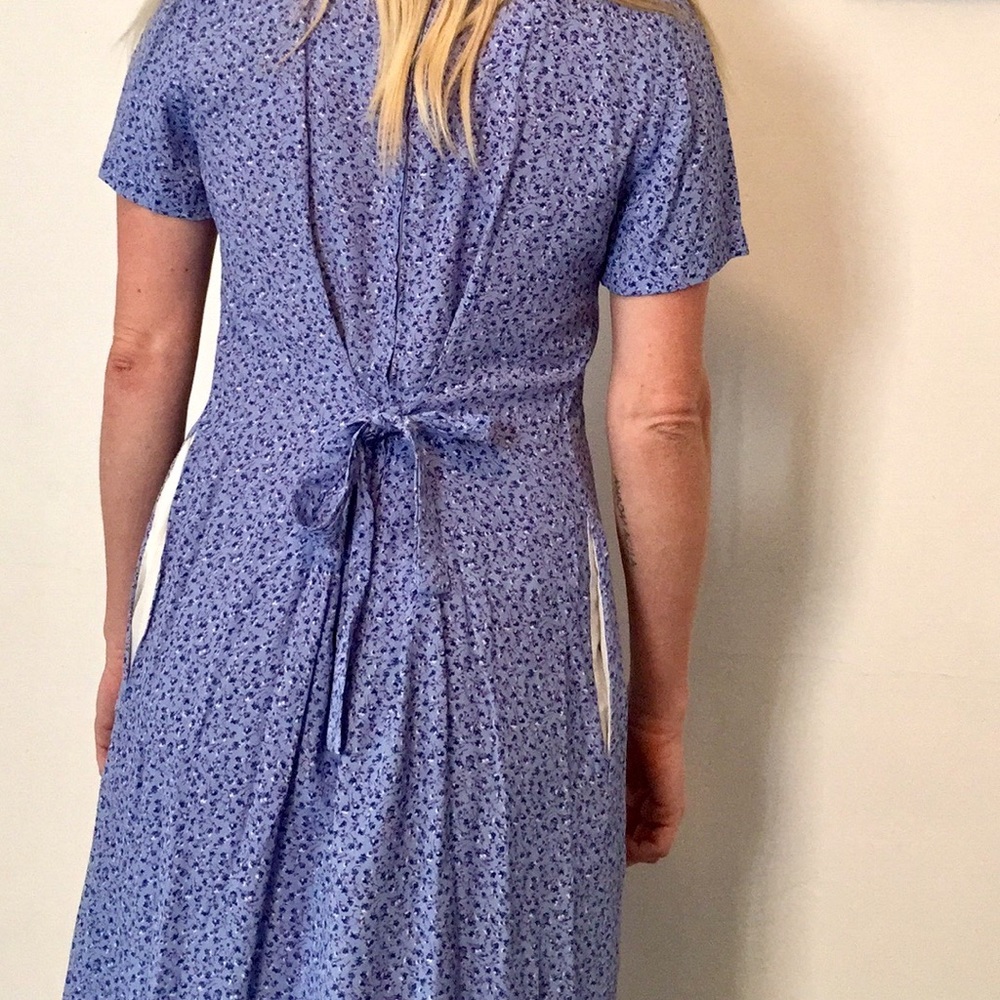 Vintage Floral Midi Dress - Picture 4 of 4